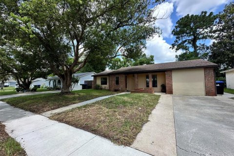 Casa en Orlando, Florida 3 dormitorios, 123.56 m2 № 2229665