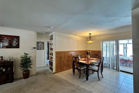 Casa en venta en Orlando, Florida, 3 dormitorios, 123.56 m2 № 2229665 - foto 13