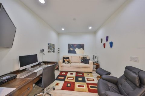 Townhouse in Sun City Center, Florida 2 bedrooms, 172.24 sq.m. № 1576256 - photo 20