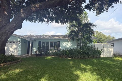 Casa en venta en Largo, Florida, 3 dormitorios, 143.63 m2 № 2227478 - foto 3