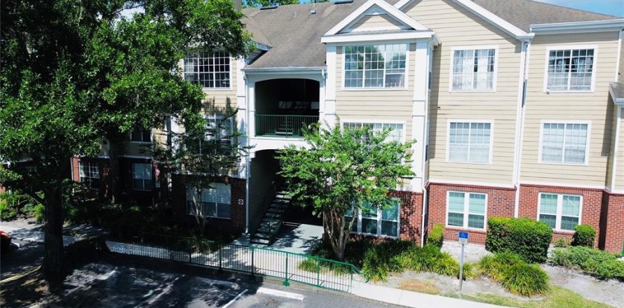 Condo in Orlando, Florida, 2 bedrooms  № 2108013