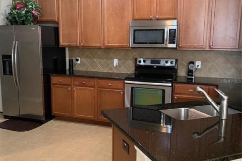Casa en alquiler en Riverview, Florida, 3 dormitorios, 162.67 m2 № 1769204 - foto 3
