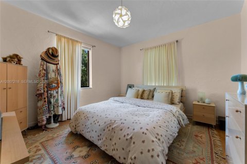 Villa ou maison à vendre à Miami Beach, Floride: 4 chambres, 219.16 m2 № 2074500 - photo 26