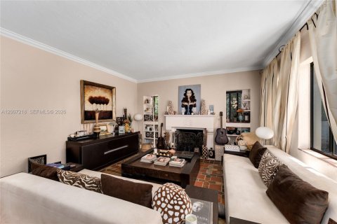 Villa ou maison à vendre à Miami Beach, Floride: 4 chambres, 219.16 m2 № 2074500 - photo 7