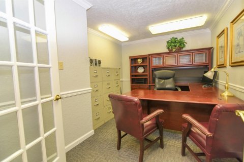 Office in Destin, Florida № 559104 - photo 1