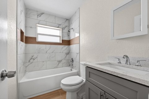 Villa ou maison à vendre à Belle Glade, Floride: 3 chambres, 110.74 m2 № 2176943 - photo 17