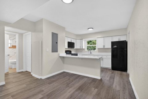 Villa ou maison à vendre à Belle Glade, Floride: 3 chambres, 110.74 m2 № 2176943 - photo 15