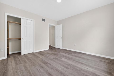 Villa ou maison à vendre à Belle Glade, Floride: 3 chambres, 110.74 m2 № 2176943 - photo 18