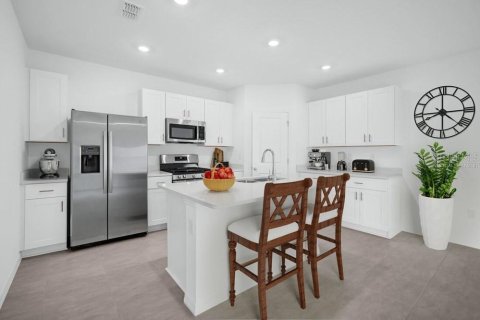 Villa ou maison à vendre à Palmetto, Floride: 5 chambres, 233.74 m2 № 2339407 - photo 2