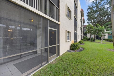 Купить кондоминиум в Плантация, Флорида 2 спальни, 87.33м2, № 1972841 - фото 29