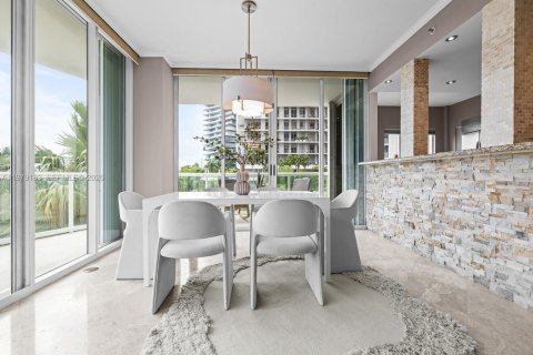 Copropriété à louer à Miami, Floride: 3 chambres, 208.1 m2 № 2046022 - photo 3