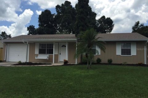 Casa en Sarasota, Florida 3 dormitorios, 95.13 m2 № 2111929