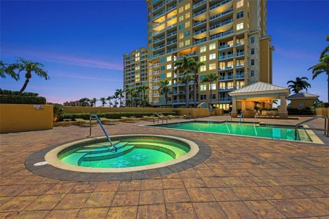 Condominio en venta en Palmetto, Florida, 2 dormitorios, 183.76 m2 № 1907724 - foto 28