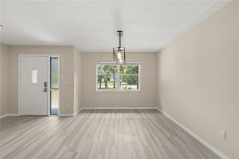 Casa en venta en Ocala, Florida, 4 dormitorios, 262.36 m2 № 1743043 - foto 8