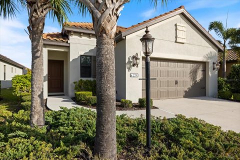 Villa ou maison à louer à Nokomis, Floride: 3 chambres, 131.18 m2 № 2109390 - photo 2
