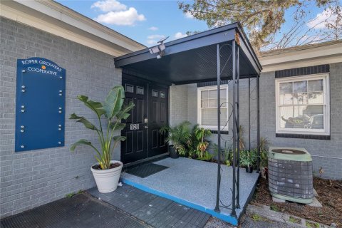 Propiedad comercial en venta en Winter Garden, Florida, 245.08 m2 № 1544041 - foto 9