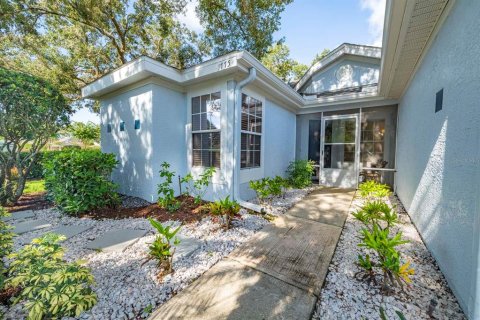 Duplex in Mount Dora, Florida 2 bedrooms, 116.31 sq.m. № 1908931 - photo 1