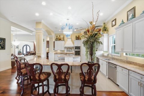 House in Lutz, Florida 8 bedrooms, 803.6 sq.m. № 2235413 - photo 16