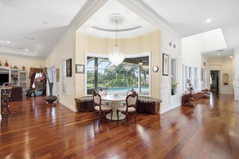House in Lutz, Florida 8 bedrooms, 803.6 sq.m. № 2235413 - photo 22