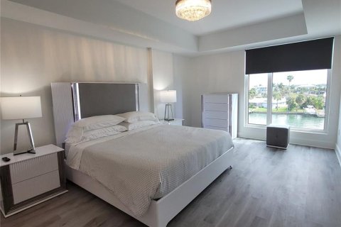 Condominio en alquiler en Clearwater, Florida, 3 dormitorios, 159.33 m2 № 1522332 - foto 10