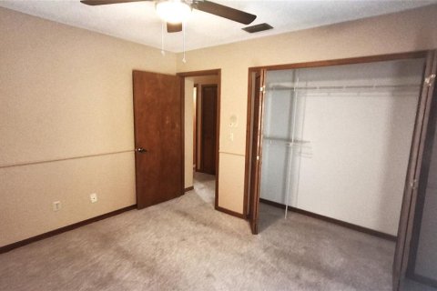 House in Altamonte Springs, Florida 4 bedrooms, 276.01 sq.m. № 1757552 - photo 13