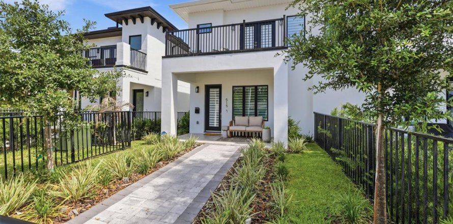 Adosado en Orlando, Florida 3 dormitorios, 159.05 m2 № 2124945