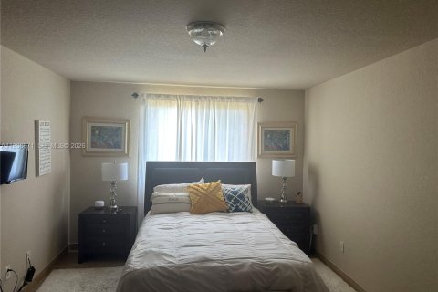 Touwnhouse à louer à Tamarac, Floride: 2 chambres, 114.27 m2 № 1996339 - photo 17