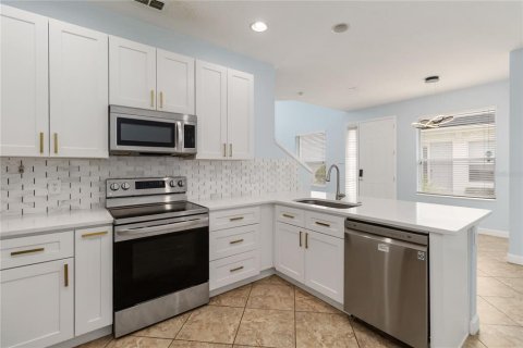 Adosado en venta en Orlando, Florida, 3 dormitorios, 160.07 m2 № 2156778 - foto 10