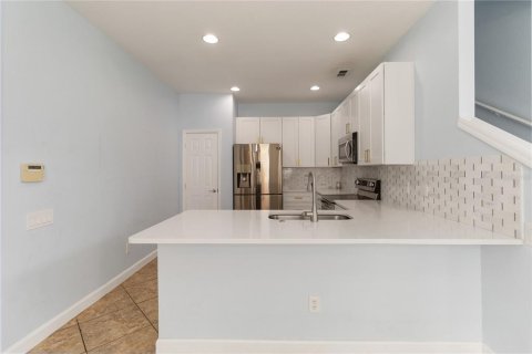 Adosado en venta en Orlando, Florida, 3 dormitorios, 160.07 m2 № 2156778 - foto 11