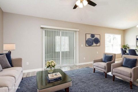 Villa ou maison à louer à Kissimmee, Floride: 3 chambres, 176.51 m2 № 2415534 - photo 5