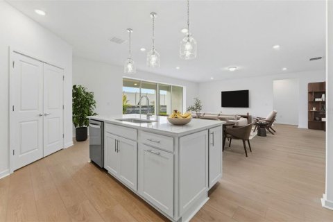 Villa ou maison à vendre à Riverview, Floride: 3 chambres, 251.11 m2 № 2200651 - photo 2