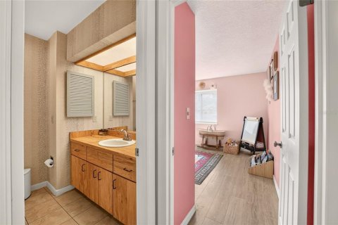 House in Ocala, Florida 2 bedrooms, 118.73 sq.m. № 2258467 - photo 21