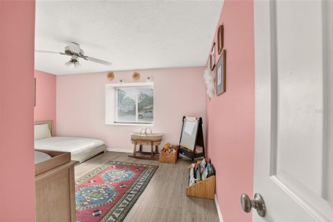 House in Ocala, Florida 2 bedrooms, 118.73 sq.m. № 2258467 - photo 23