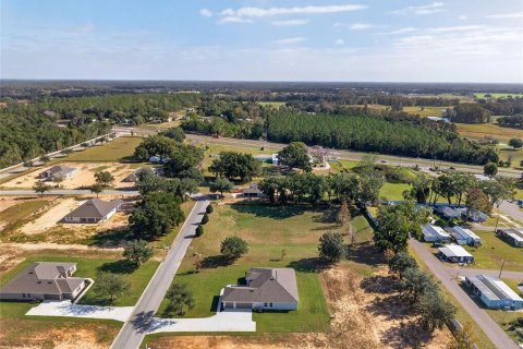 House in Dade City, Florida 4 bedrooms, 216.46 sq.m. № 2231052 - photo 22
