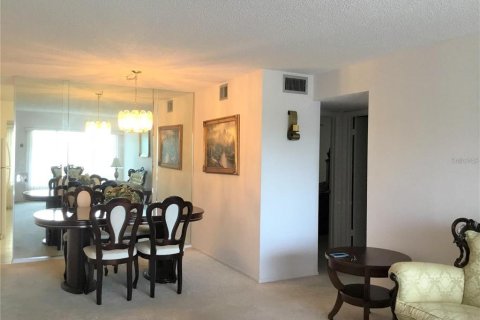 Copropriété à louer à Clearwater, Floride: 2 chambres, 102.19 m2 № 2101978 - photo 7