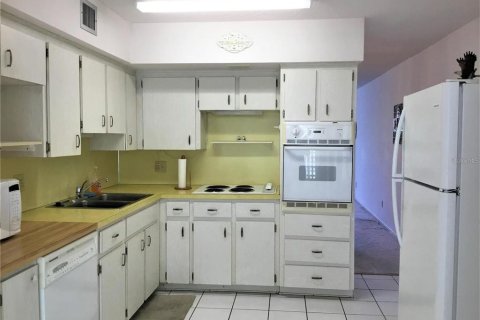 Copropriété à louer à Clearwater, Floride: 2 chambres, 102.19 m2 № 2101978 - photo 13
