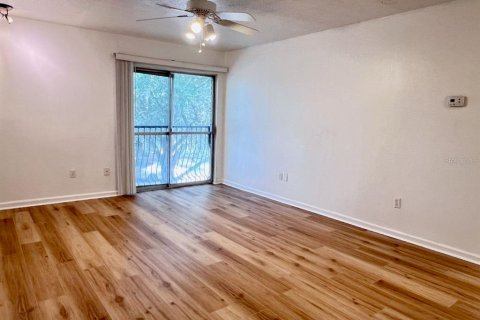 Condominio en venta en Gainesville, Florida, 2 dormitorios, 70.14 m2 № 1311691 - foto 6