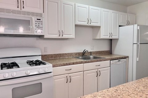 Condominio en venta en Gainesville, Florida, 2 dormitorios, 70.14 m2 № 1311691 - foto 10