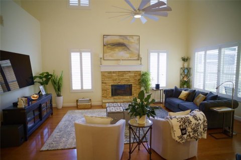 House in Orlando, Florida 6 bedrooms, 432.09 sq.m. № 2202492 - photo 7