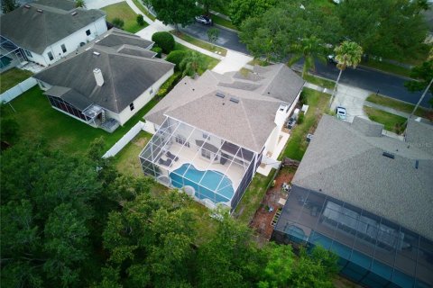 House in Orlando, Florida 6 bedrooms, 432.09 sq.m. № 2202492 - photo 30