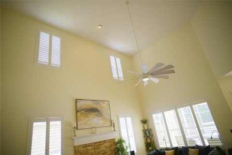 House in Orlando, Florida 6 bedrooms, 432.09 sq.m. № 2202492 - photo 26