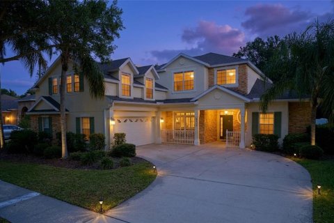 Casa en Orlando, Florida 6 dormitorios, 432.09 m2 № 2202492