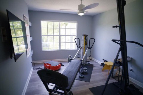 House in Orlando, Florida 6 bedrooms, 432.09 sq.m. № 2202492 - photo 18