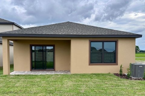 House in Lakeland, Florida 3 bedrooms, 137.5 sq.m. № 1899352 - photo 3