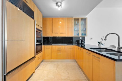 Condominio en alquiler en Miami Beach, Florida, 1 dormitorio, 80.92 m2 № 1951987 - foto 3