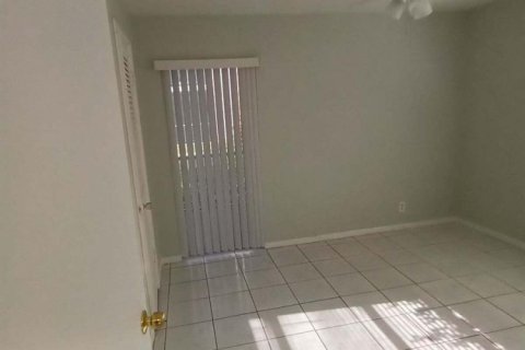 Copropriété à louer à Boca Raton, Floride: 2 chambres, 78.69 m2 № 2087585 - photo 5
