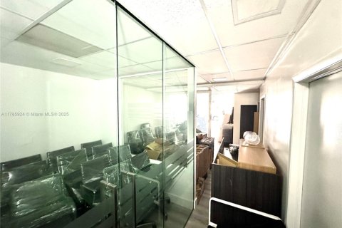 Immobilier commercial à vendre à Opa-locka, Floride № 1960626 - photo 6