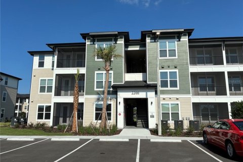 Apartamento en alquiler en Mount Dora, Florida, 1 dormitorio, 89.46 m2 № 1908076 - foto 1