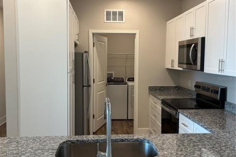 Apartamento en alquiler en Mount Dora, Florida, 1 dormitorio, 89.46 m2 № 1908076 - foto 6