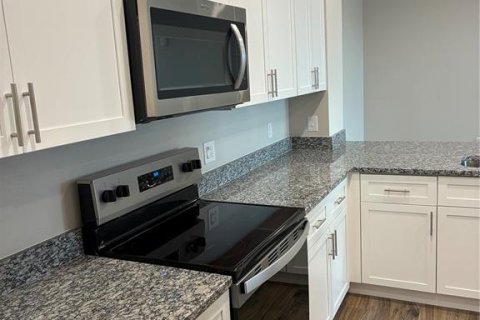 Apartamento en alquiler en Mount Dora, Florida, 1 dormitorio, 89.46 m2 № 1908076 - foto 16